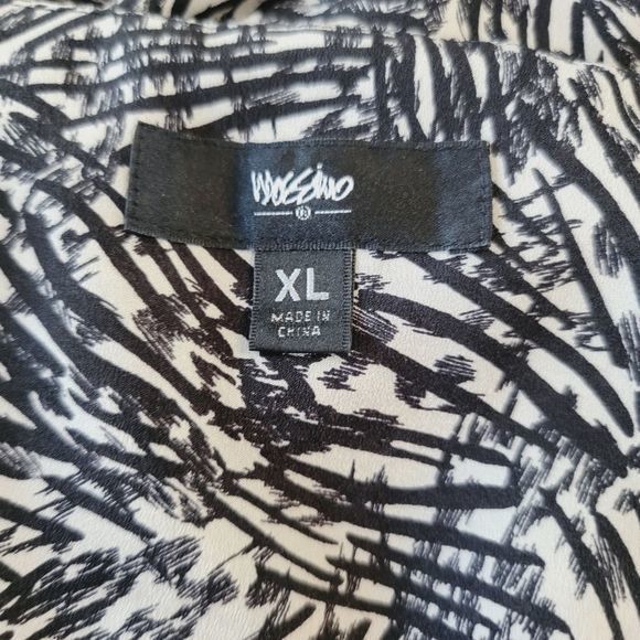 Mossimo black white print sleeveless wide straps ruffle neck Camisole size XL - Picture 5 of 5